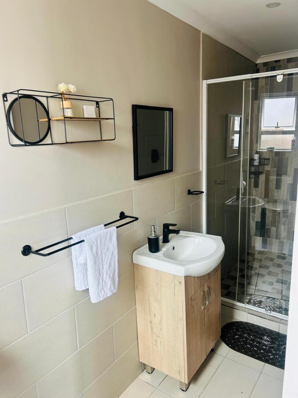 Hidden Bliss Guesthouse East London Luaran gambar